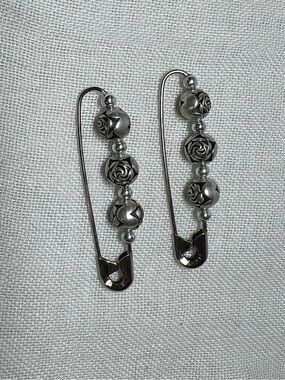 Rosette Bead 2.5" Safety Pins - Silver 2 sets available.